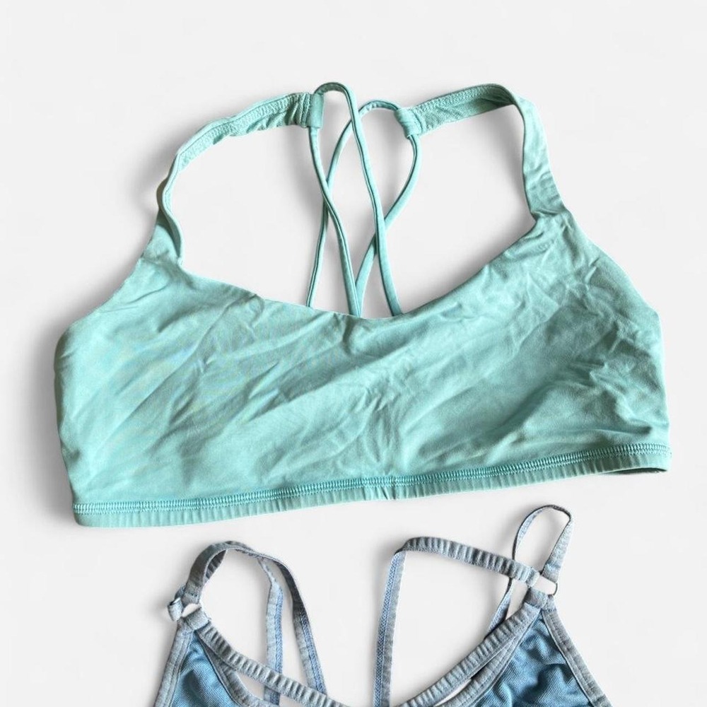 Lululemon & Gymshark sports bra bundle Dusty Blue & Teal Sports Bras Sz M - Picture 3 of 4